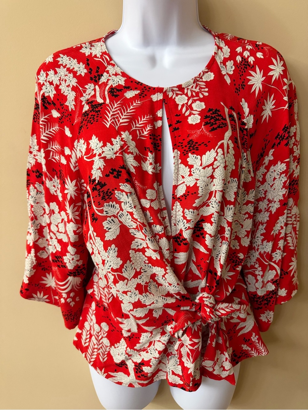 Topshop red leaf and fern print tie-front kimono blouse, Size 4